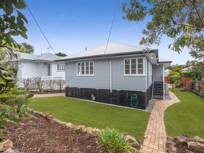 80 Sapphire Street, Holland Park, QLD 4121