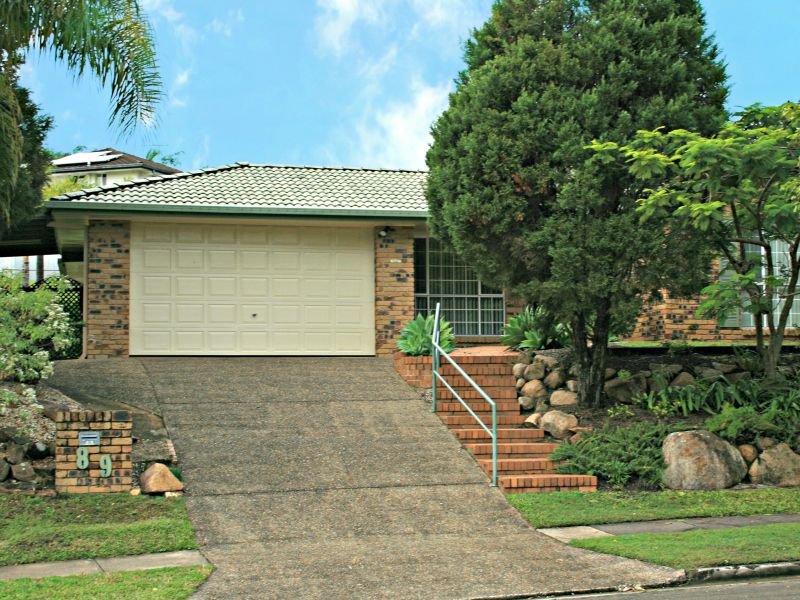 89 Greenford Street, Chapel Hill, QLD 4069