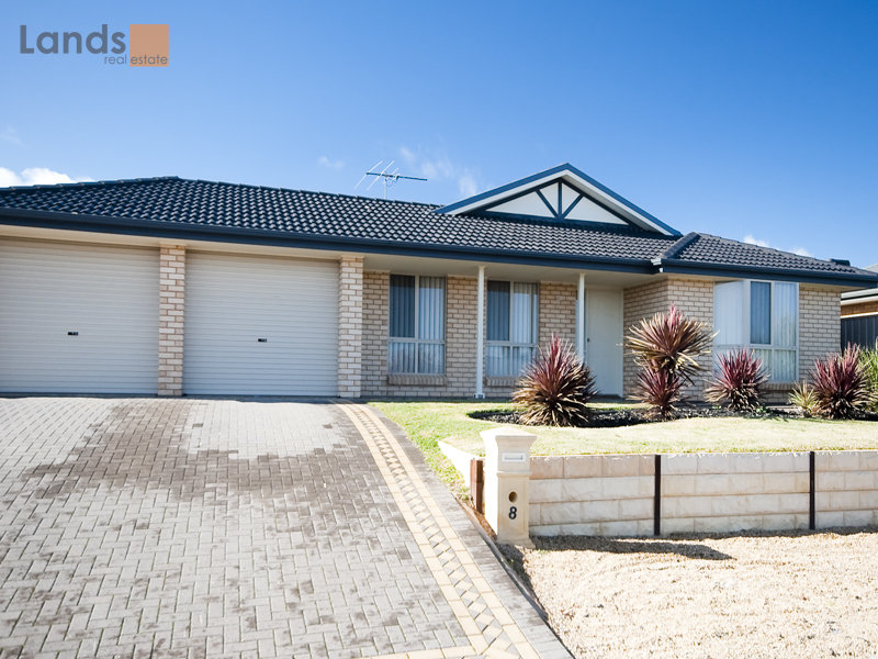 8 Newhaven Drive, Craigmore, SA 5114