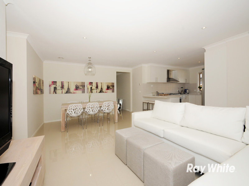 5 Sandstone Drive, Botanic Ridge, VIC 3977