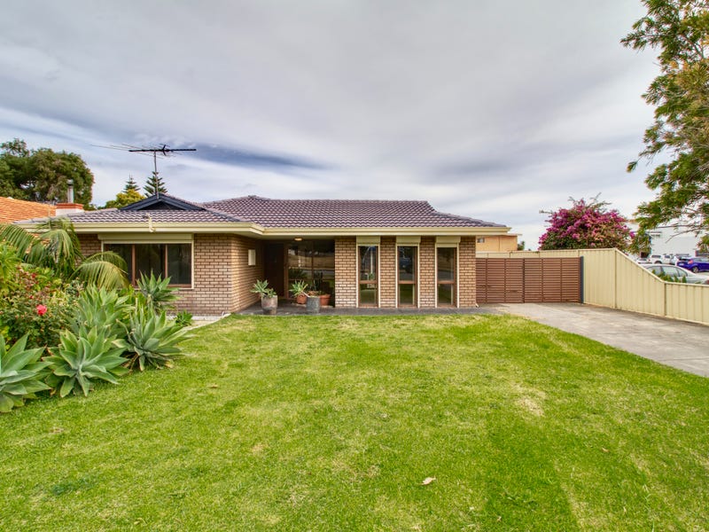 104 Harrison Street, Rockingham, WA 6168 Property Details