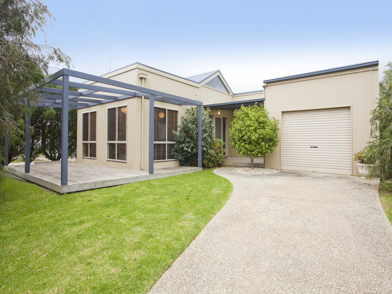 3 Coastal Court, Aireys Inlet, VIC 3231