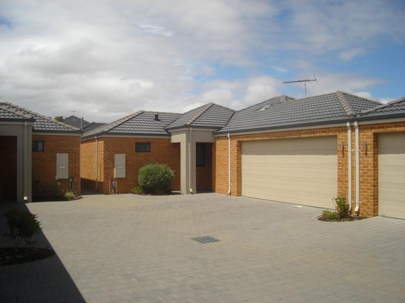 3/15 Coogee Road, Munster, WA 6166 Property Details