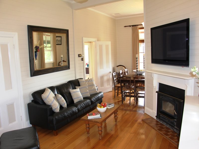 241 Enmore Road, Armidale, NSW 2350 Property Details