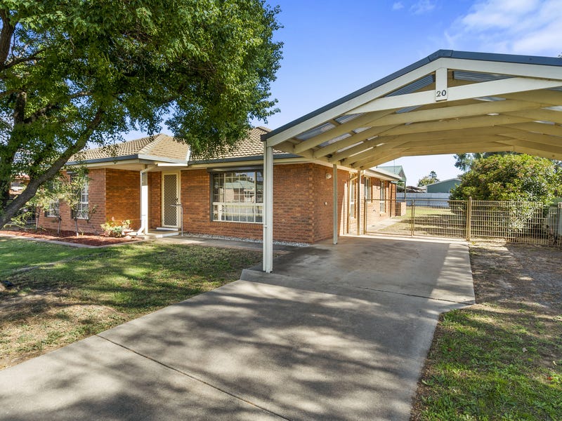20 Pinot Crescent, Corowa, NSW 2646 House for Sale
