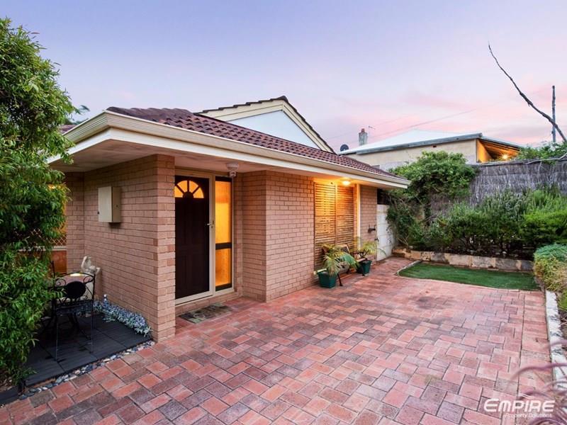 3/24 Samson Street, Fremantle, WA 6160