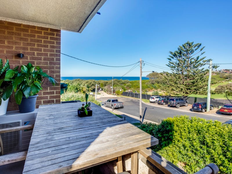 2/56 Golf Avenue, Mona Vale, NSW 2103