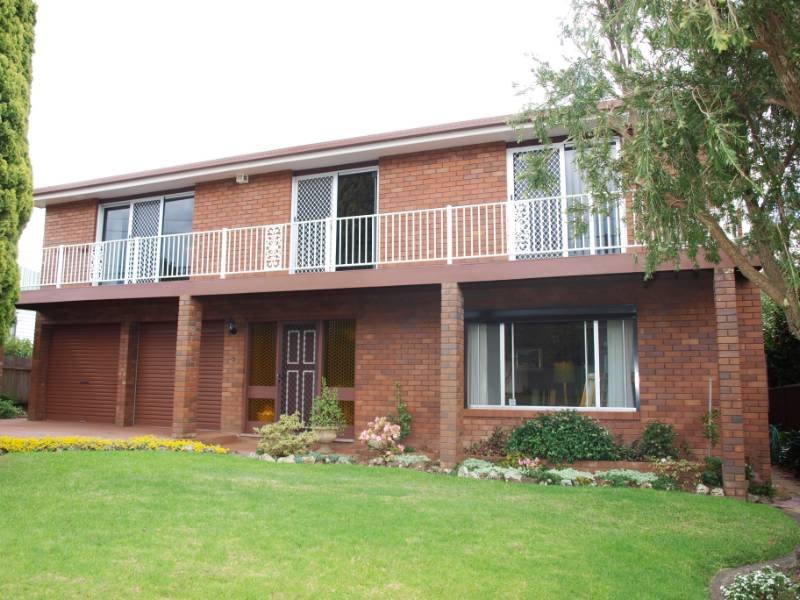 137 Plunkett Street, Nowra, NSW 2541 Property Details