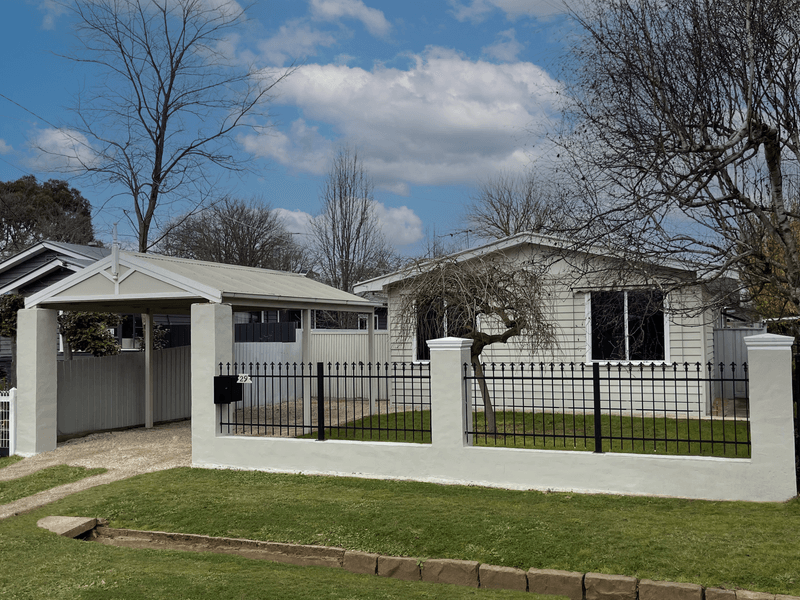 29 Dunsford Street, Lancefield, VIC 3435