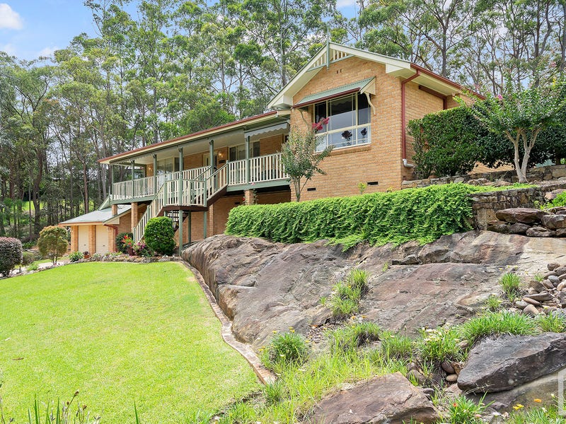 16 Angophora Place, Valley Heights, NSW 2777