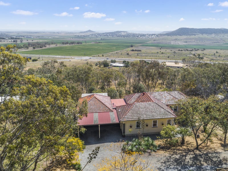 17 Linora Drive, Gowrie Mountain, QLD 4350