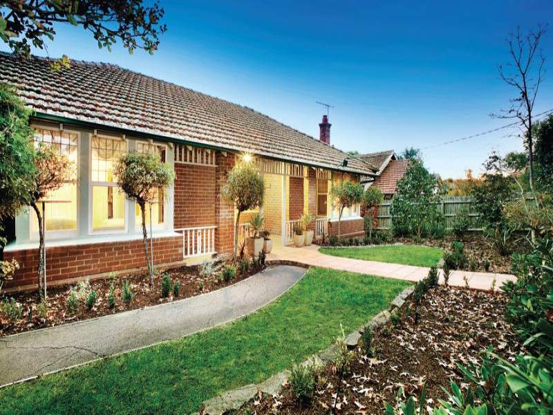 272 Mont Albert Road, Surrey Hills, VIC 3127