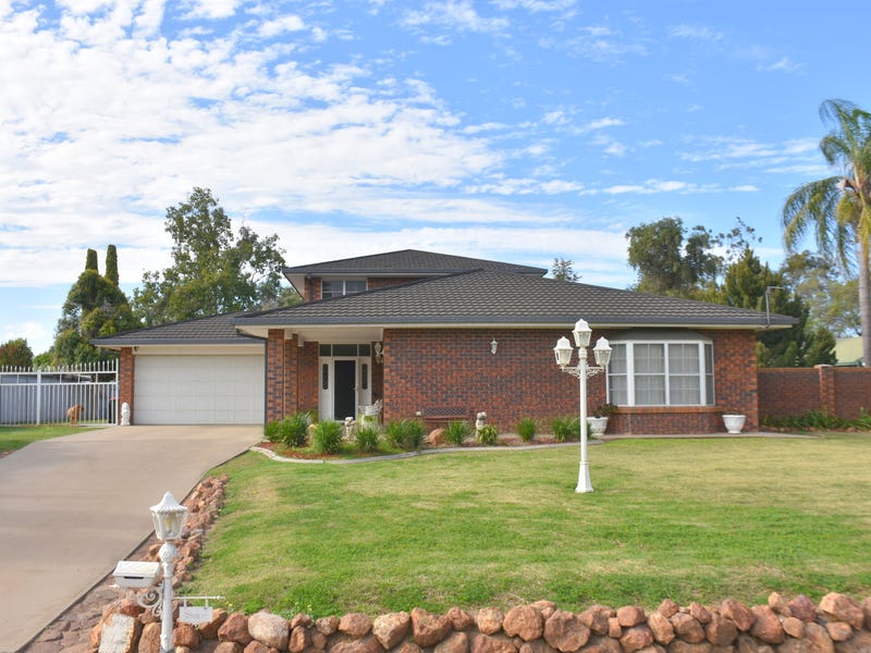 97 Greenbah Road, Moree, NSW 2400 Property Details