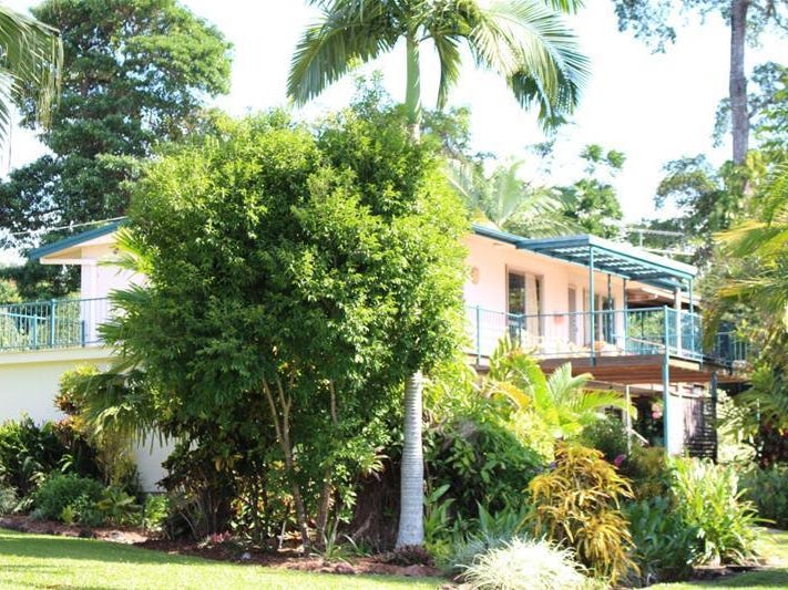 25 Cutten Street, Bingil Bay, QLD 4852