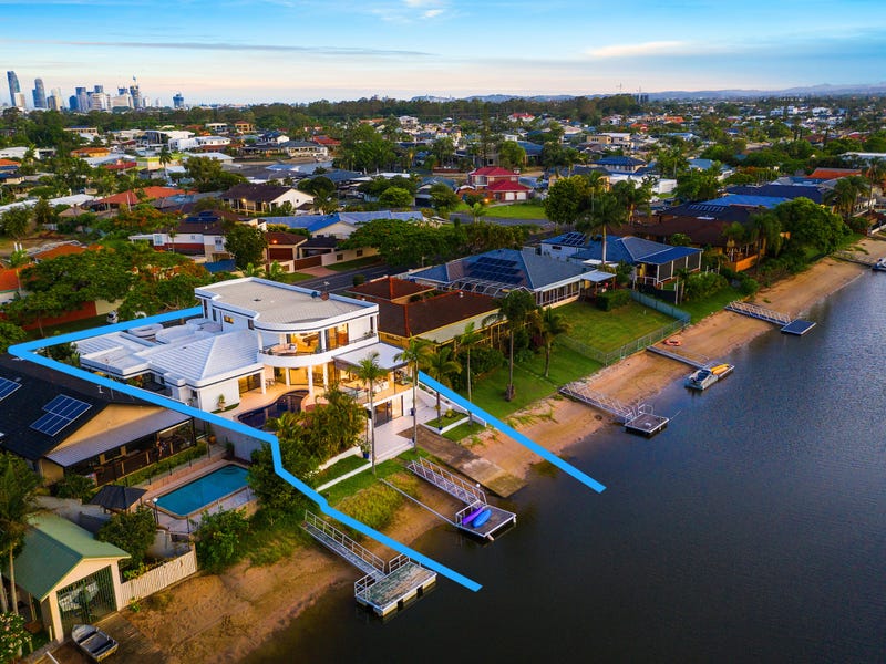 114 Campbell Street, Sorrento, Qld 4217 Property Details