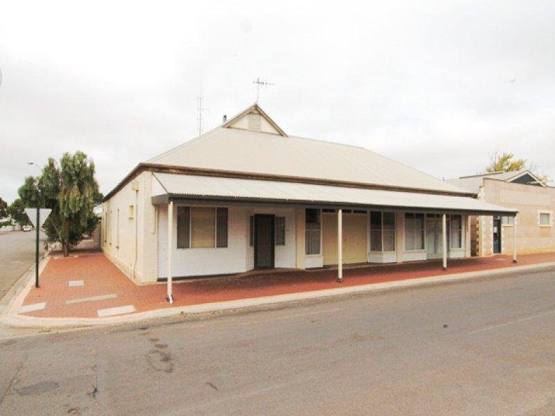 41 Main Street, Cowell, SA 5602