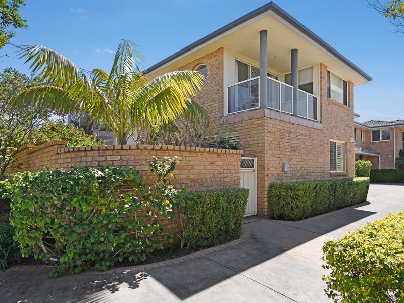 1/136 Stella Street, Toowoon Bay, NSW 2261