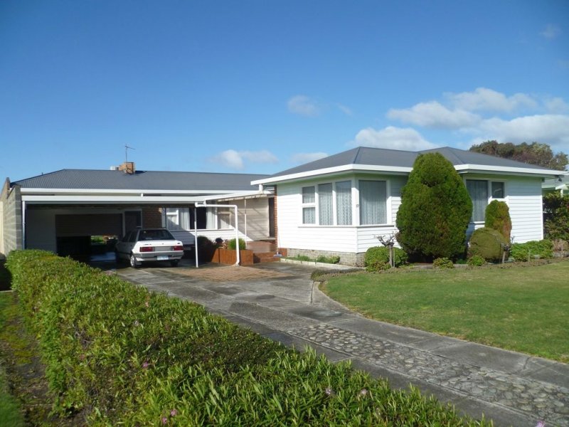 17 Clara Street, West Ulverstone, Tas 7315