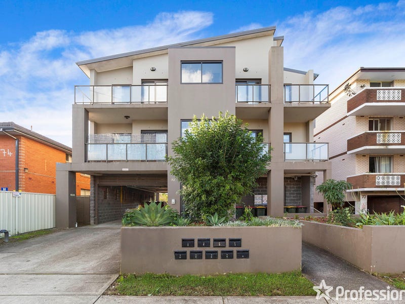 8/72 Hamilton Road, Fairfield, NSW 2165 - Property Details