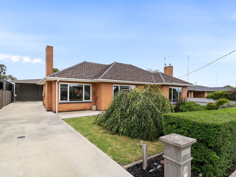 12 Elsinore Street, Colac, Vic 3250 - Property Details