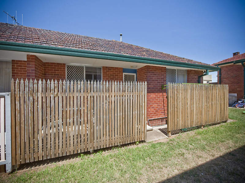 39 Gerald Street, Queanbeyan, NSW 2620 Property Details