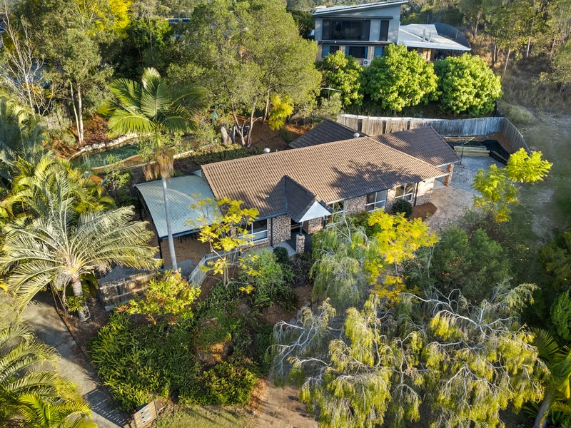 17 Greenfern Place, Ferny Grove, QLD 4055