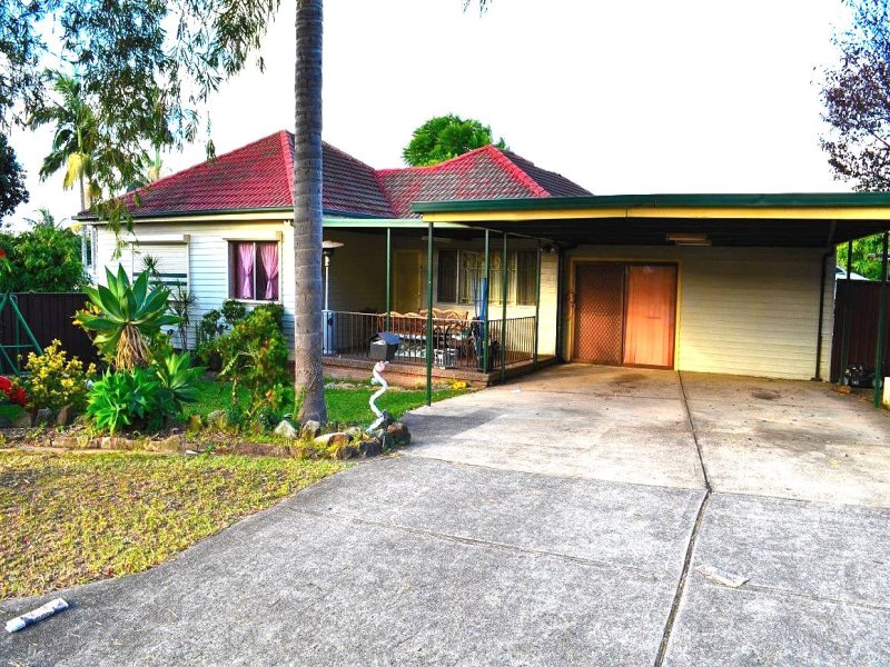 4 Hitter Avenue, Bass Hill, NSW 2197