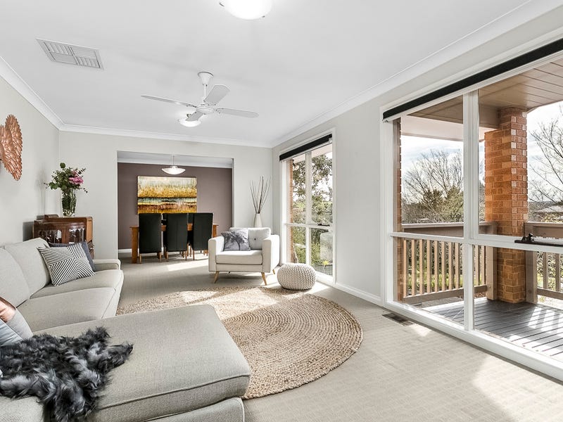 3 Balmoral Circuit, Eltham, Vic 3095 Property Details