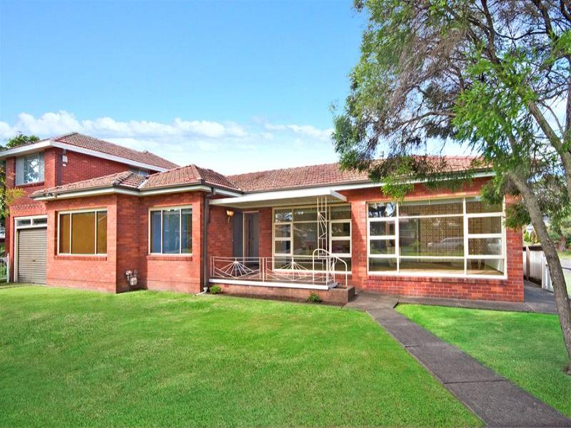 32 Violet Street, Miranda, NSW 2228 Property Details
