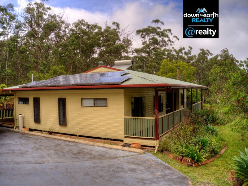 8 Mazlin Street, Ravenshoe, Qld 4888 House for Sale