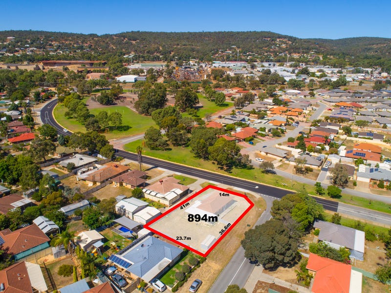 33 Harber Drive, Armadale, WA 6112 Property Details