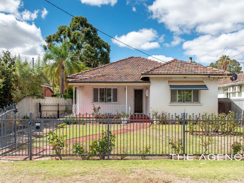 137 Coolgardie Avenue, Redcliffe, WA 6104 Property Details