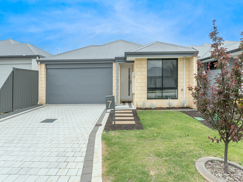 7 Kieley Street, Hilbert, WA 6112 Property Details