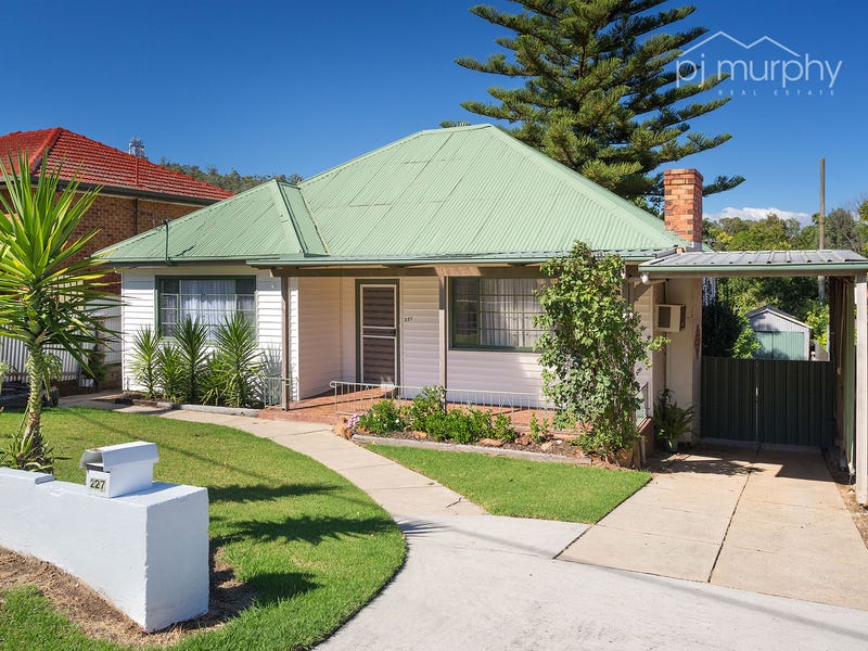 227 Bernhardt Street, East Albury, NSW 2640