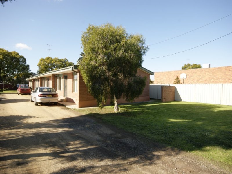 453 Maher Street, Deniliquin, NSW 2710 Property Details