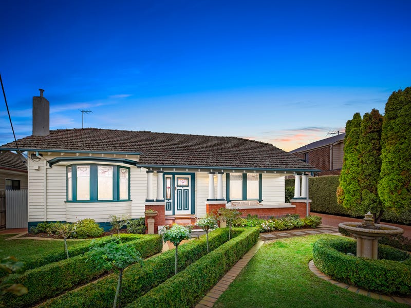 Houses for Sale in Werribee, VIC 3030 Pg. 6