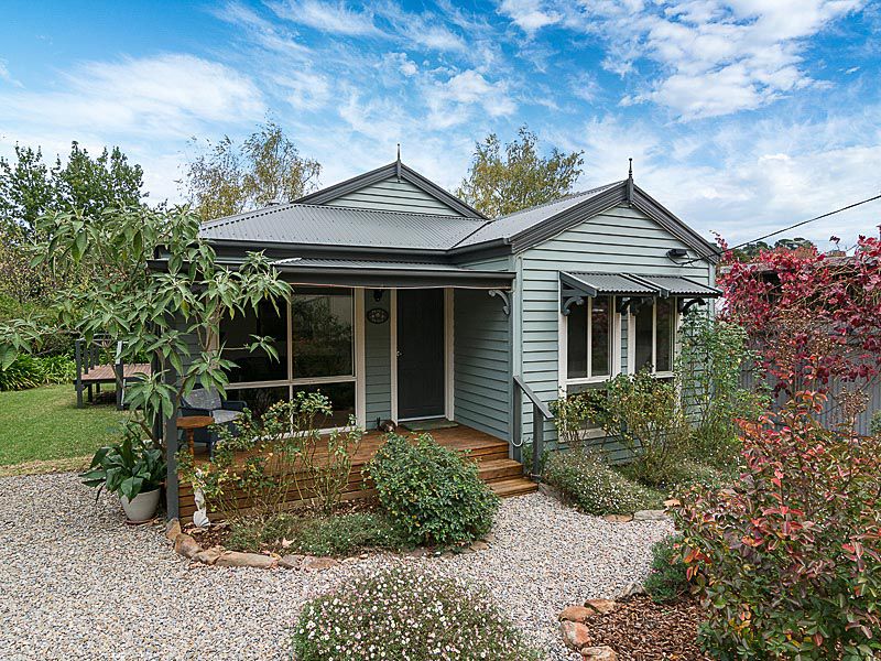2 Bartholomew Avenue, Lobethal, SA 5241