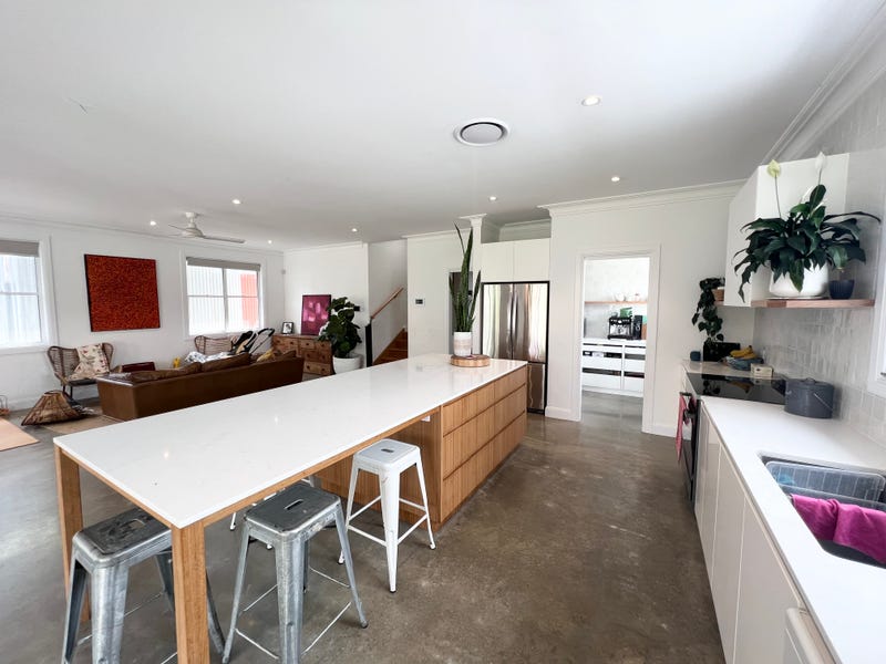 21 Jonathan Street, Warners Bay, NSW 2282