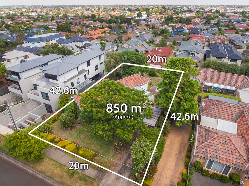 131 Bradshaw Street, Essendon, Vic 3040 Property Details