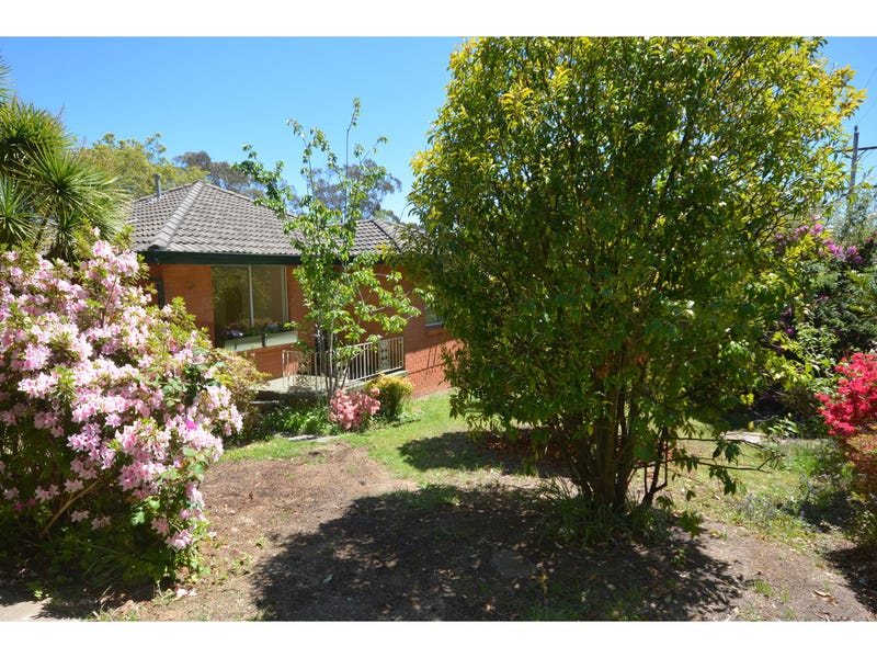 4 St Andrews Avenue, Blackheath, NSW 2785 Property Details