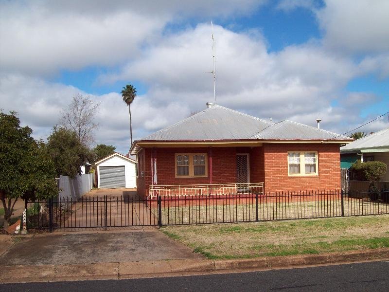 11 Macdonald Street, Dubbo, NSW 2830
