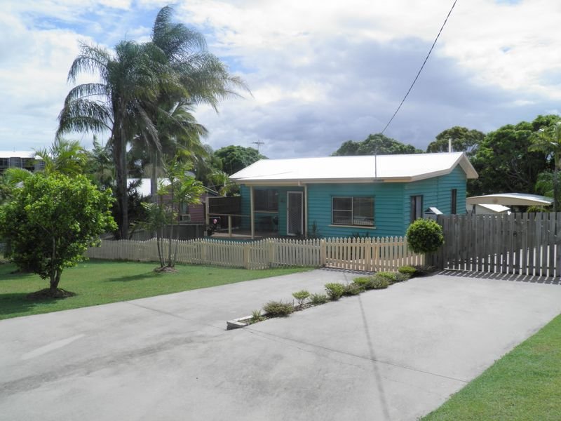 8 Pacific Avenue, Tannum Sands, QLD 4680