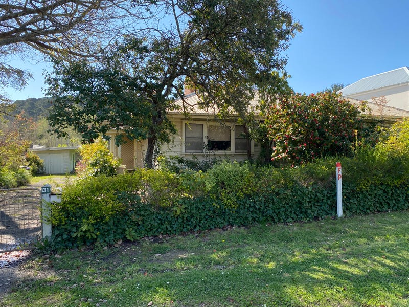 131 High Street, Woodend, VIC 3442
