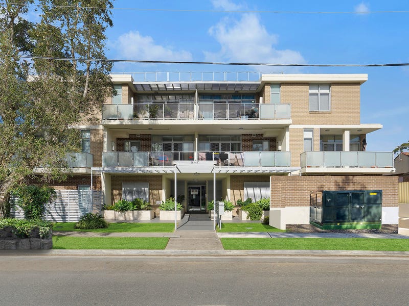 12/57 Richards Avenue, Peakhurst, NSW 2210 Property Details