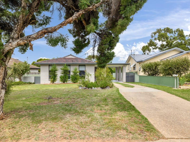 8 Cooinbil Crescent, Kooringal, NSW 2650 House for Sale realestate