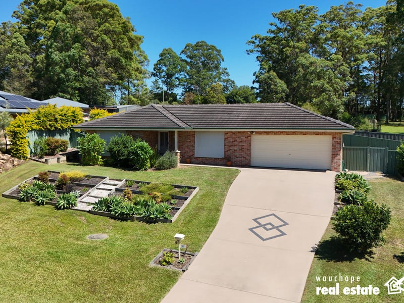 21 Riverbreeze Drive, Wauchope, NSW 2446 Property Details