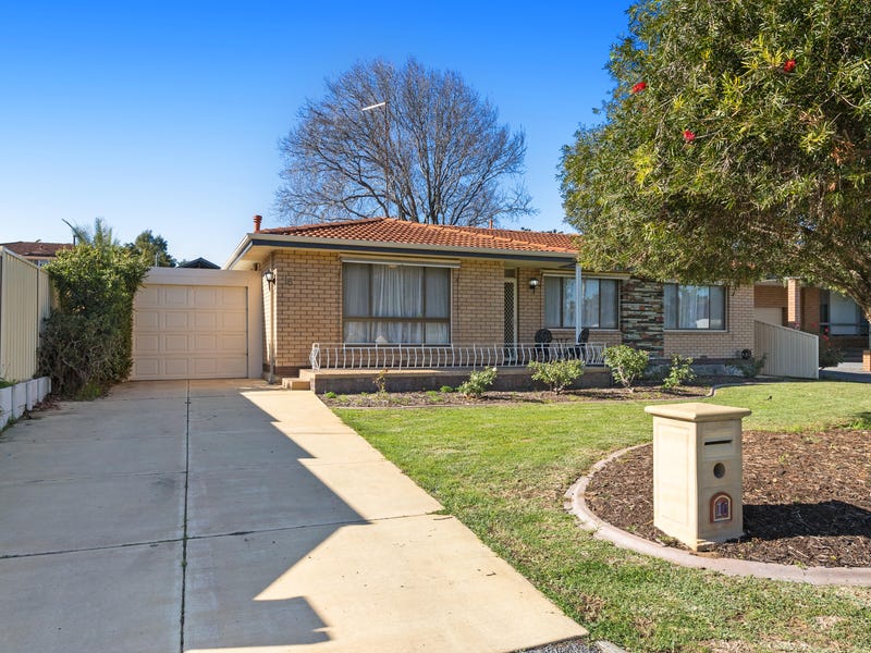 16 Gerald Street, Spearwood, WA 6163 Property Details