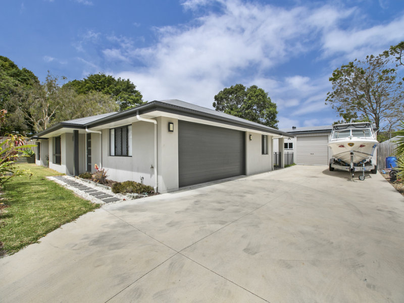 82C Blackwood Road, Manly West, QLD 4179