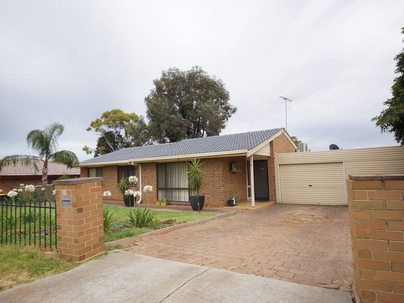 28 California Avenue, Craigmore, SA 5114