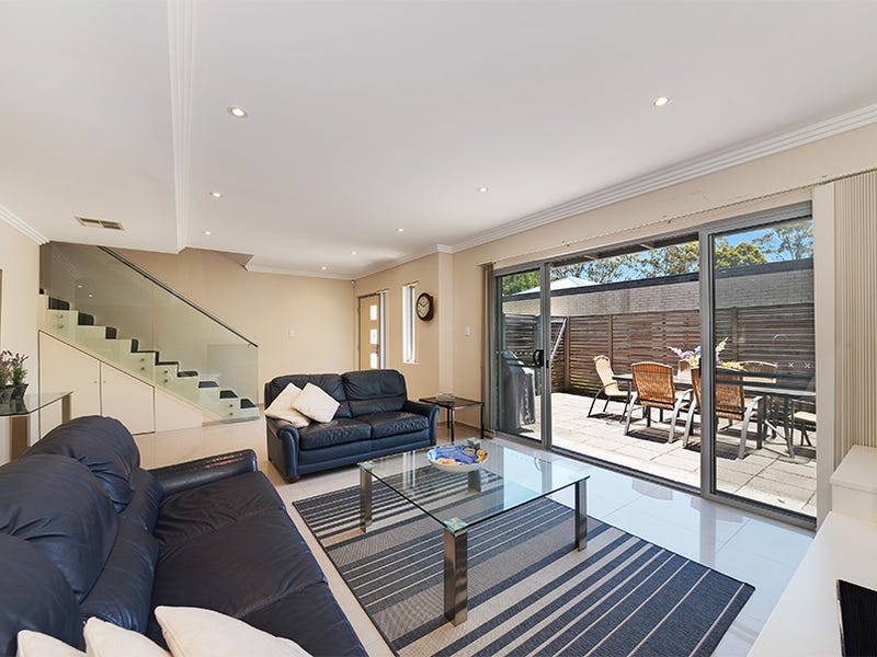 8/183185 Burns Road, Turramurra, NSW 2074